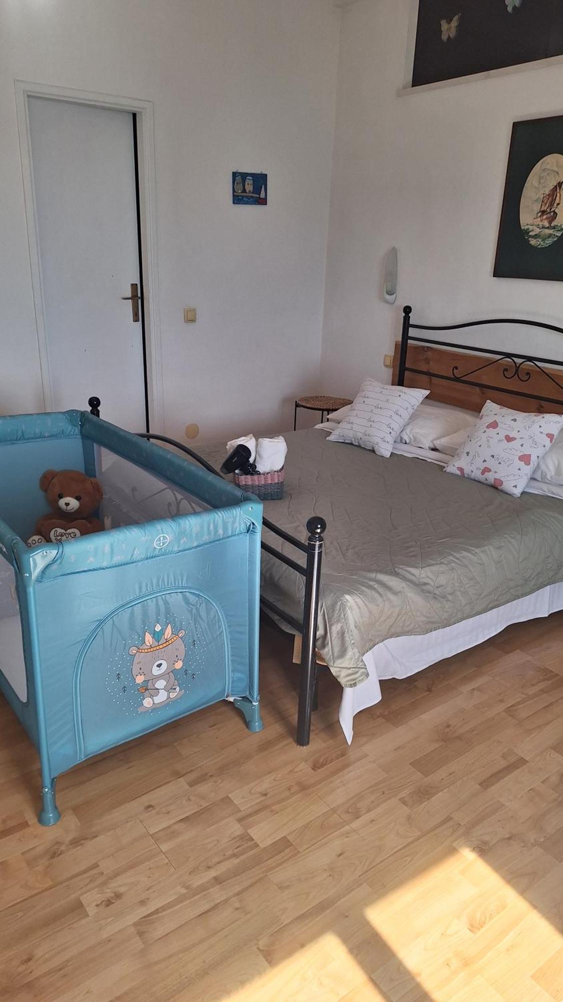 Apartmani Mary Dugi Rat Exterior foto